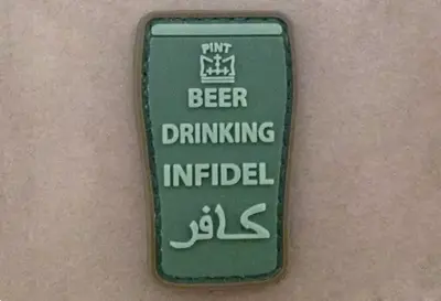 Naszywka 3D - Beer drinking infidel - Olive - obrazek 2