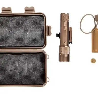 Latarka taktyczna WMX200 odchylany montaż - Dark Earth NEV-11-025013-00 asgbox.pl Latarka taktyczna WMX200 odchylany montaż - Dark Earth NEV-11-025013-00 asgbox.pl