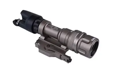 Latarka taktyczna M952V - dark earth - obrazek 3