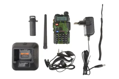 Ręczna, dwukanałowa radiostacja Baofeng UV-5R - krótka bateria (VHF / UHF) - camo - obrazek 3