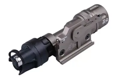 Latarka taktyczna M952V - dark earth - obrazek 5