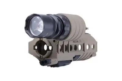 Chwyt przedni z latarką M500A do replik typu M4 - tan - obrazek 3
