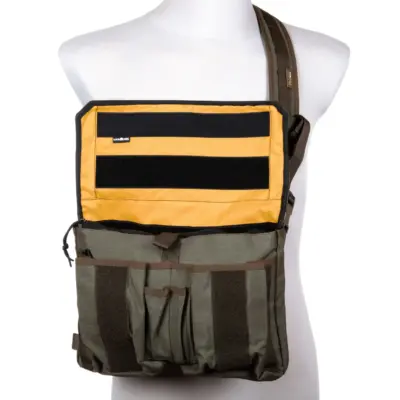 Alternative view of Torba CLAYMORE Olive green