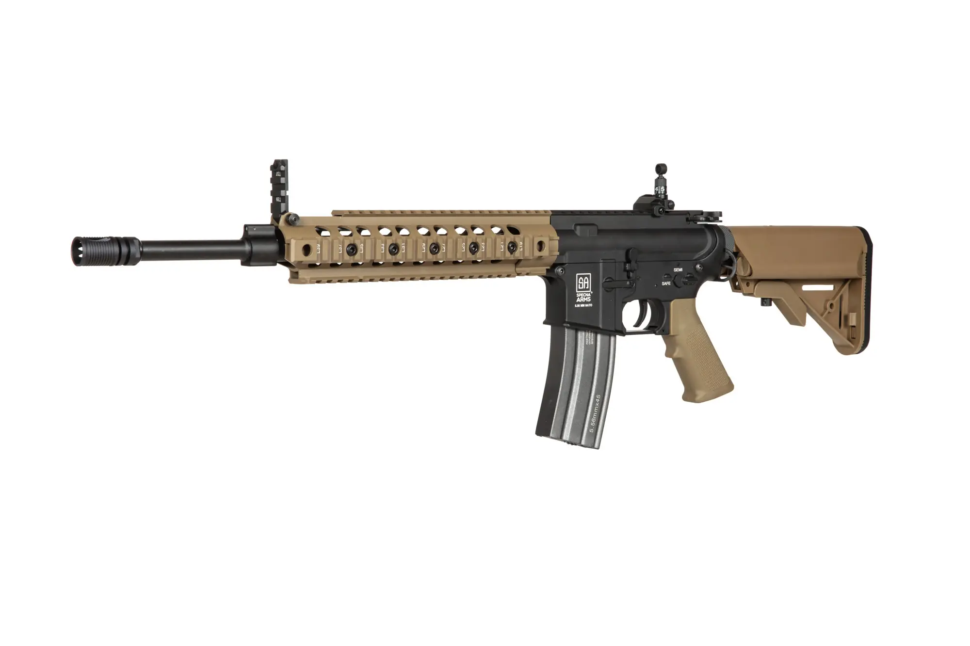 Replika karabinka SA-B03 SAEC™ System V2 - Half-Tan (OUTLET) OD-G-OUT-72-038416-00 asgbox.pl asgbox.pl - Replika karabinka SA-B03 SAEC™ System V2 - Half-Tan (OUTLET)