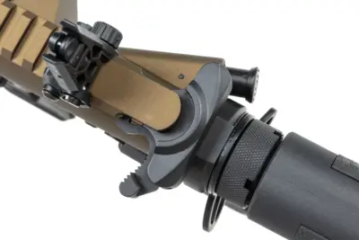 Karabinek ASG Specna Arms RRA SA-P25 PRIME™ HAL™ ETU Light Ops Stock Wersja High Torque Half-Tan - obrazek 3
