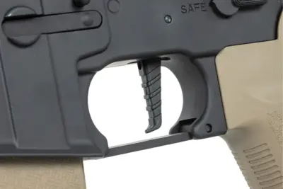 Karabinek ASG Specna Arms RRA SA-P07 PRIME™ HAL™ ETU Light Ops Stock Wersja High Torque Half-Tan - obrazek 5