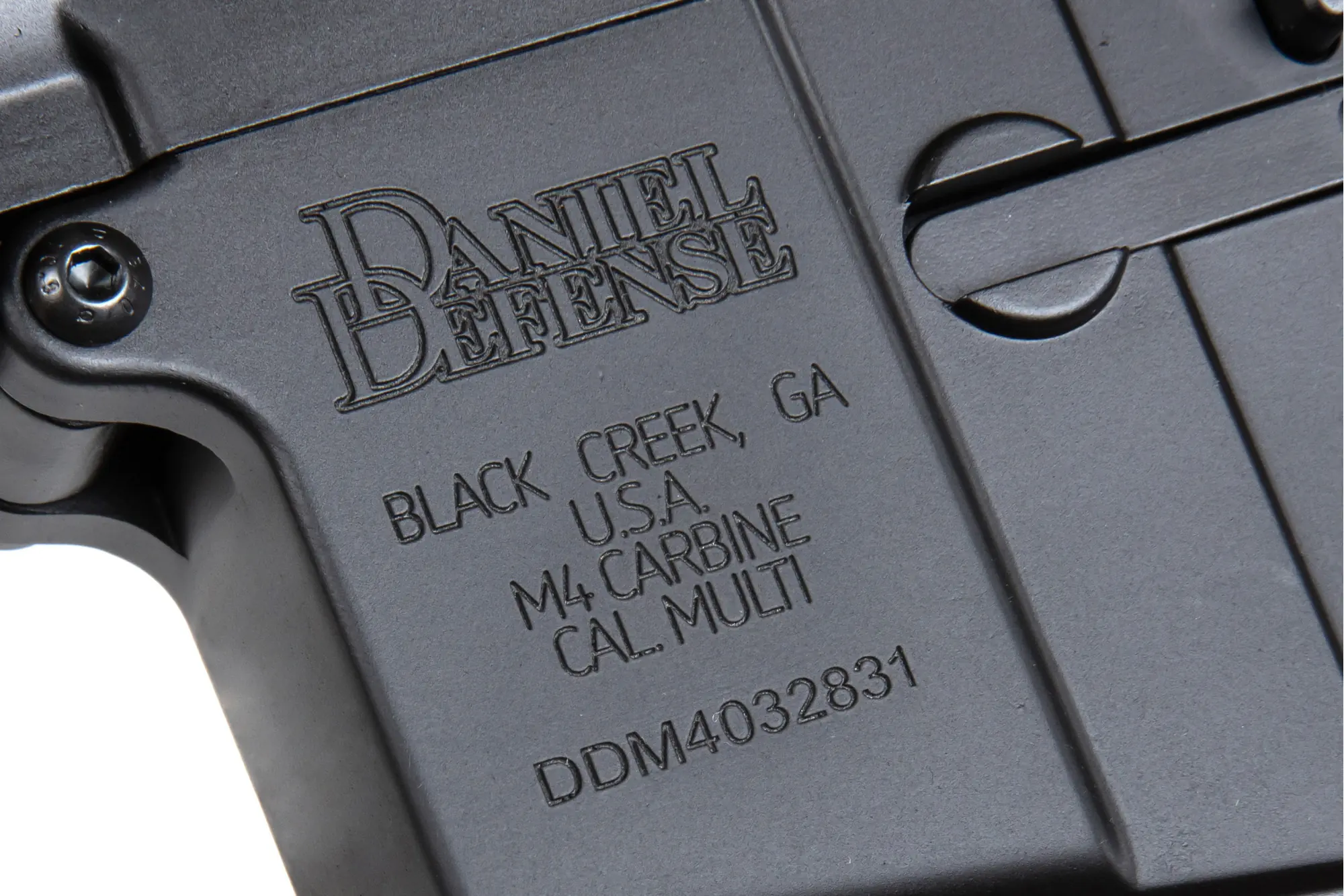 Karabinek ASG Specna Arms Daniel Defense® SA-E27 RIS III 10,5'' EDGE™ HAL ETU™ Czarny OD-G-SPE-01-041325-00 asgbox.pl 5'' EDGE™ HAL ETU™ Czarny