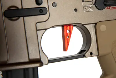 Replika karabinka SA-H02 ONE™ TITAN™ V2 Custom - Chaos Bronze - obrazek 3