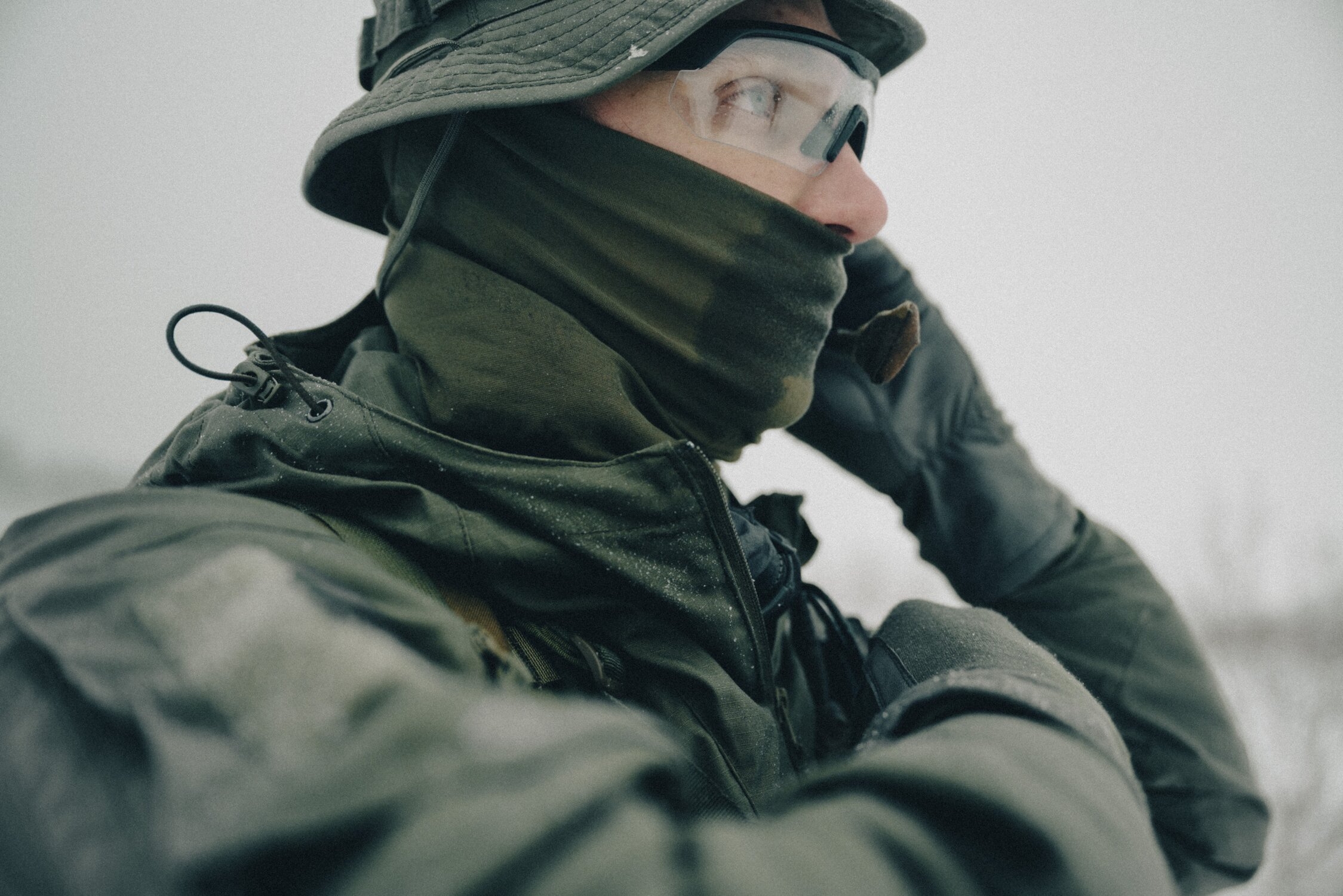 HELIKON LIGHTWEIGHT WRAP Neck Gaiter – Green OD-A-CZ-WRL-PO-02 asgbox.pl HELIKON LIGHTWEIGHT WRAP Neck Gaiter – Green - obrazek 3