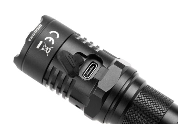 Nitecore P20i UV Flashlight Black - obrazek 4