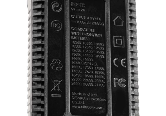 Nitecore UI2 Battery Charger Black - obrazek 5