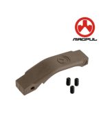 Magpul MOE Trigger Guard, Polymer – AR15/M4 - FDE - obrazek 3